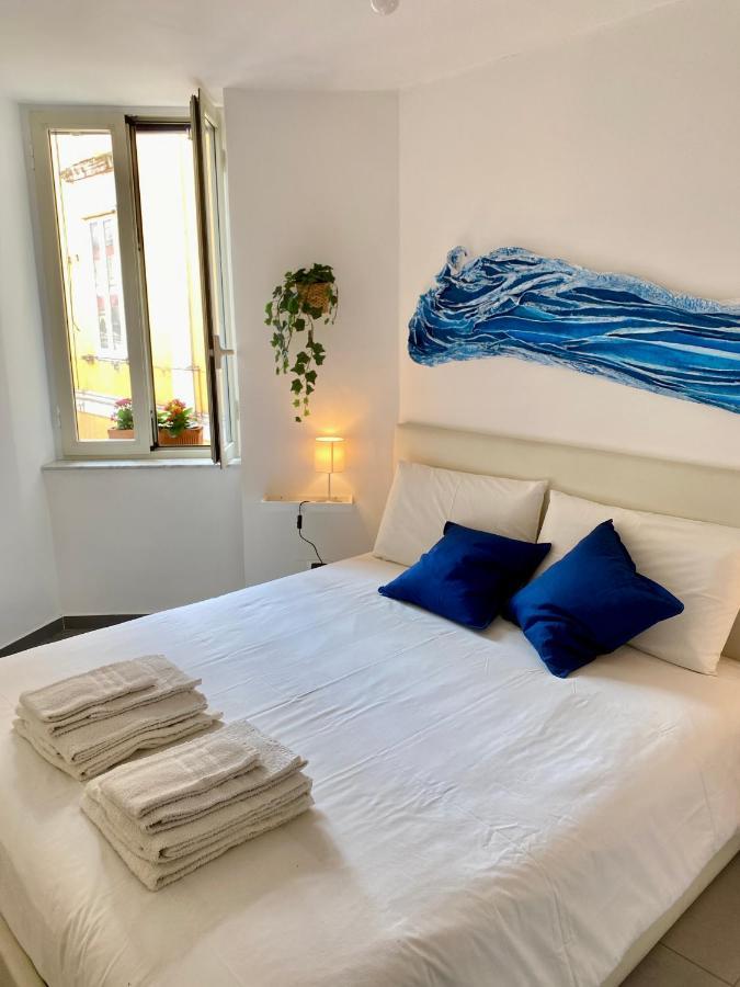 Apartament Casa Con Terrazzo In Centro Neapol Zewnętrze zdjęcie