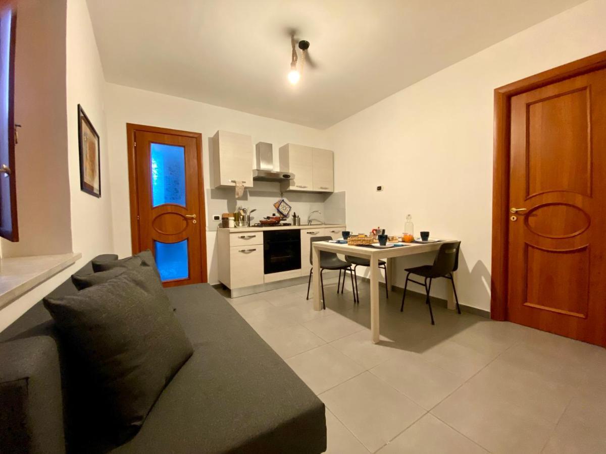 Apartament Casa Con Terrazzo In Centro Neapol Zewnętrze zdjęcie