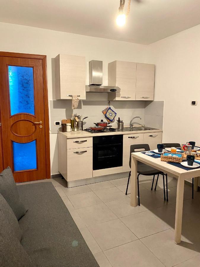 Apartament Casa Con Terrazzo In Centro Neapol Zewnętrze zdjęcie