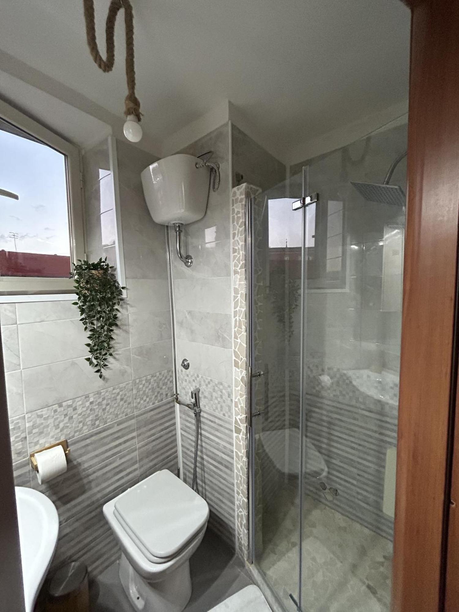 Apartament Casa Con Terrazzo In Centro Neapol Zewnętrze zdjęcie
